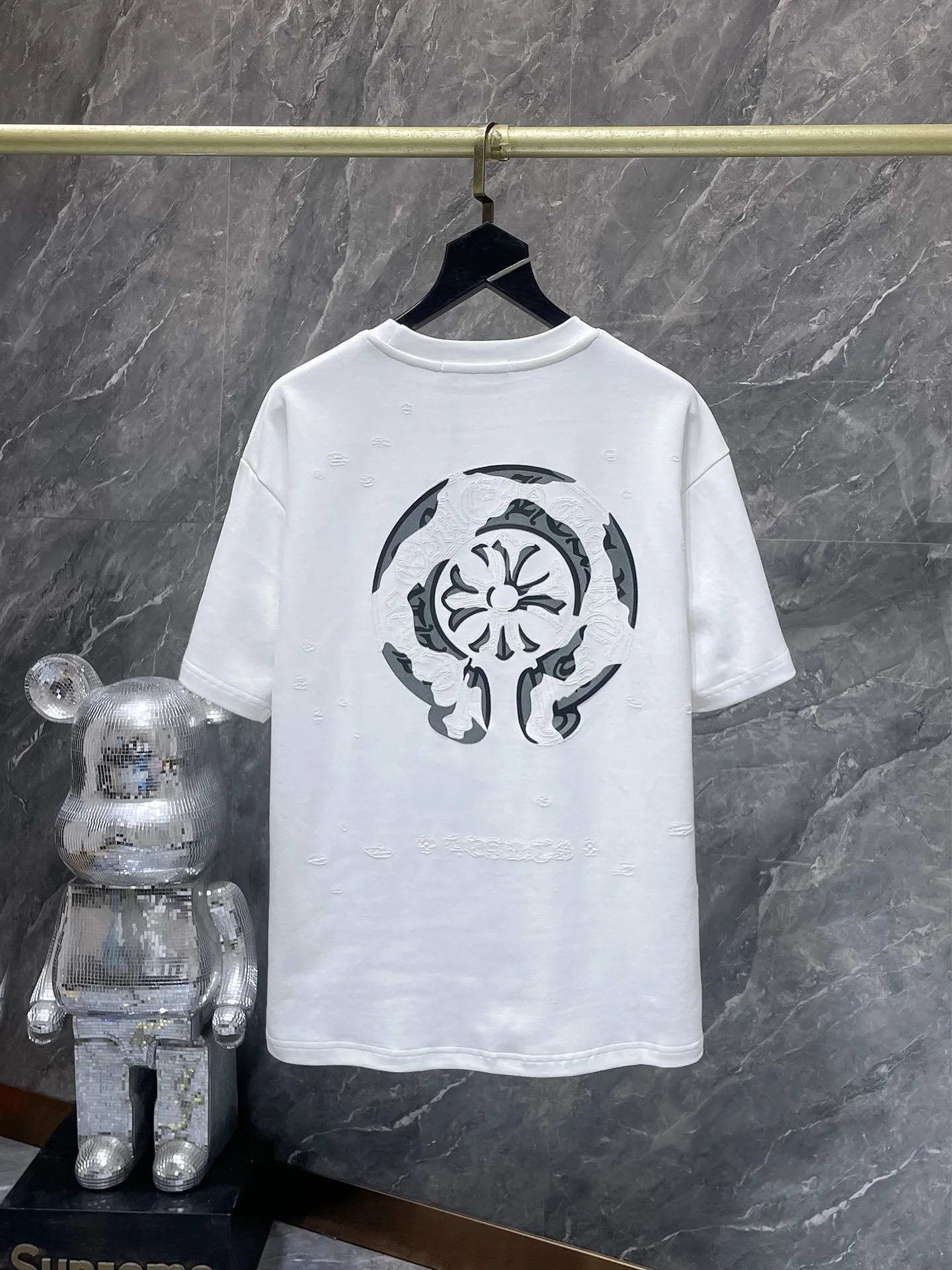 P186 New Chrome Hearts 25ss in summer, washed style, high gram weight, environmentally friendly high-quality top fabric, 280g Chrome Horseshoe Contrast Color Special Laser Engraving Film Short Sleeves, Heavy Industry Special Crafts Patch Embroidery, Counter Synchronization, Re-engraved Version 1:1 Recommended Color: Black White Code Number: S, M, L, XL
